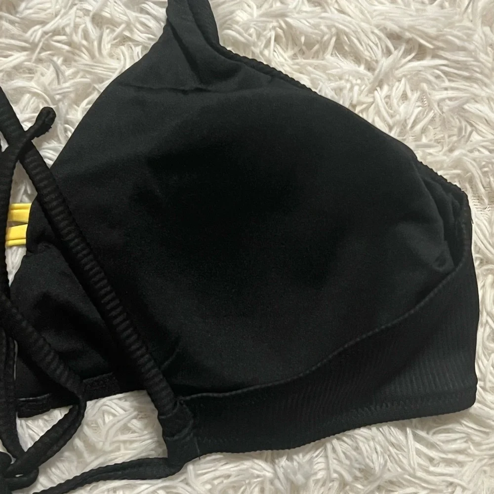 POPVIL Black Strappy Bikini Top size XXL like new - Picture 8 of 10